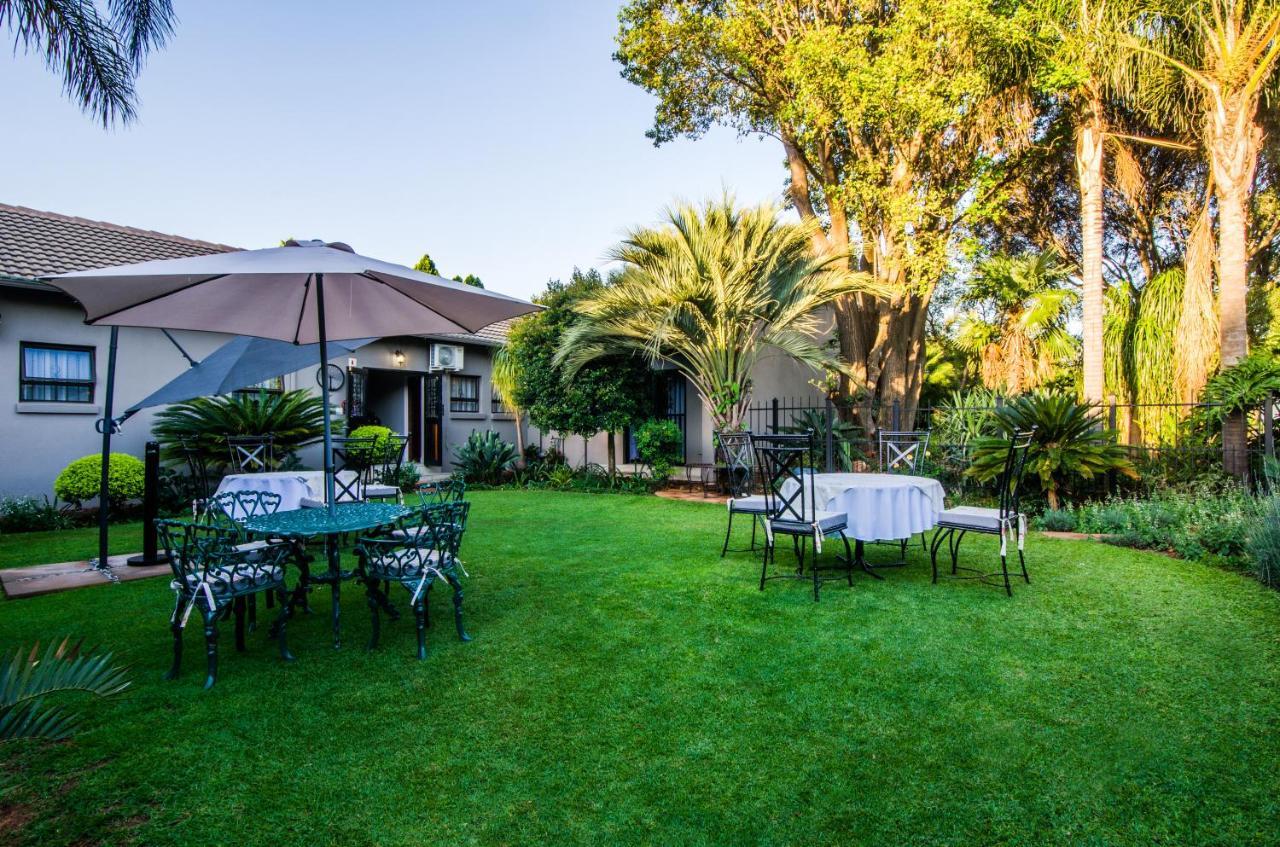 Three Olives Guesthouse Centurion Eksteriør billede