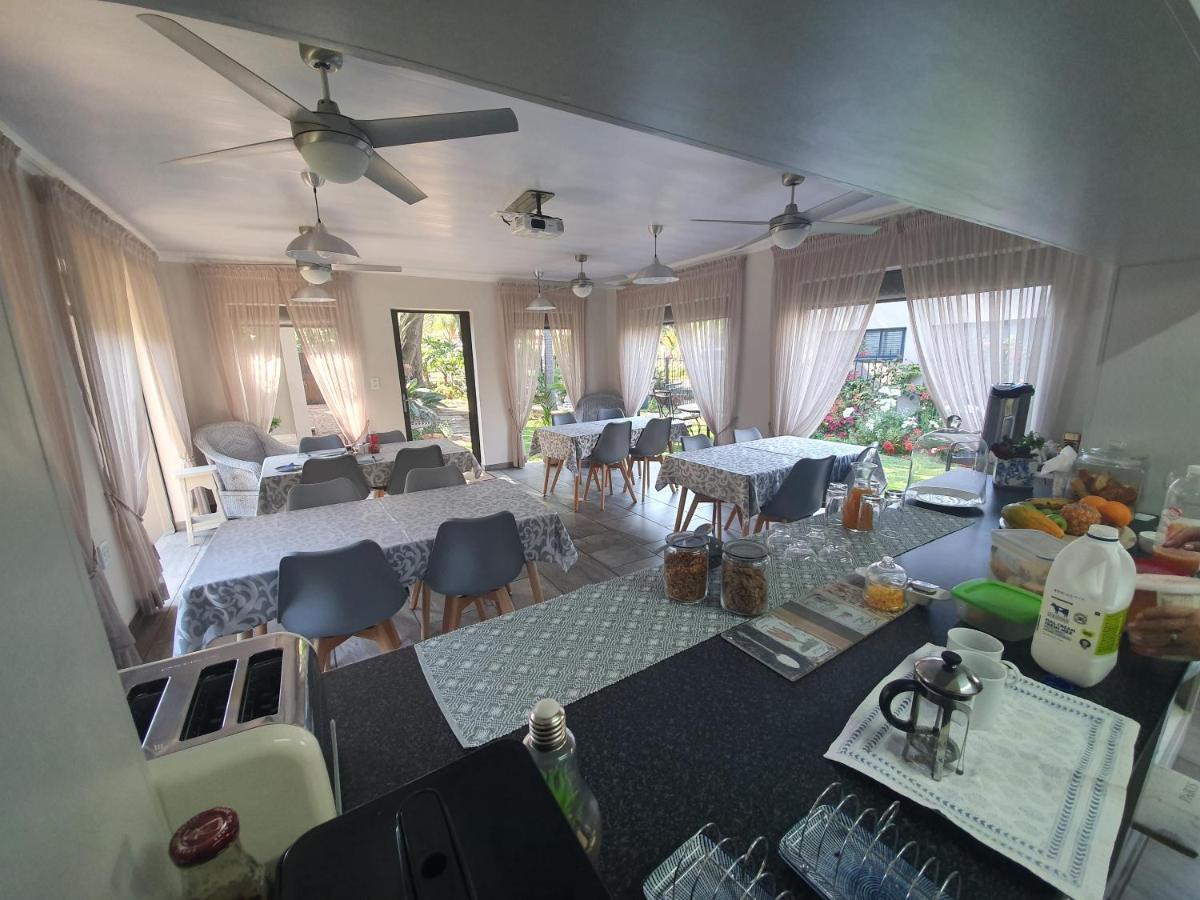 Three Olives Guesthouse Centurion Eksteriør billede